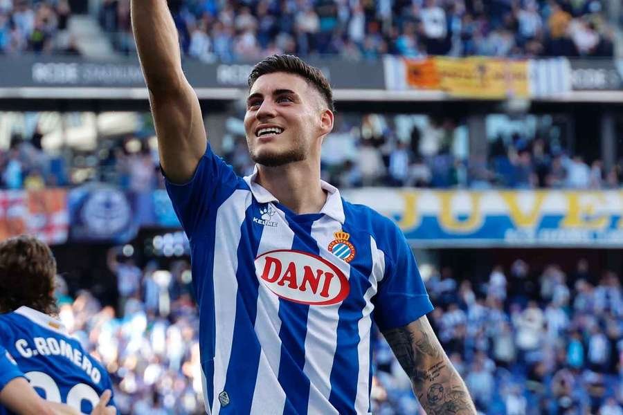 Espanyol Kalahkan Sevilla 2-1, Raih Kemenangan Penting di La Liga