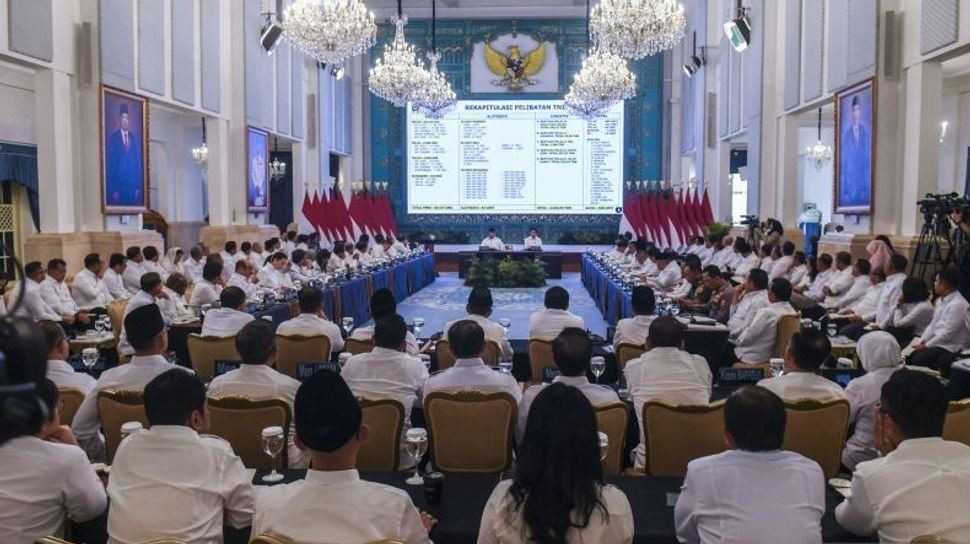 Mendagri Usulkan Pakaian Reject Ekspor Digunakan untuk Bantuan Bencana