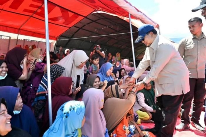 Prabowo Tinjau Banjir Padang Pariaman, Seluruh Kerusakan Akan Diinventarisir