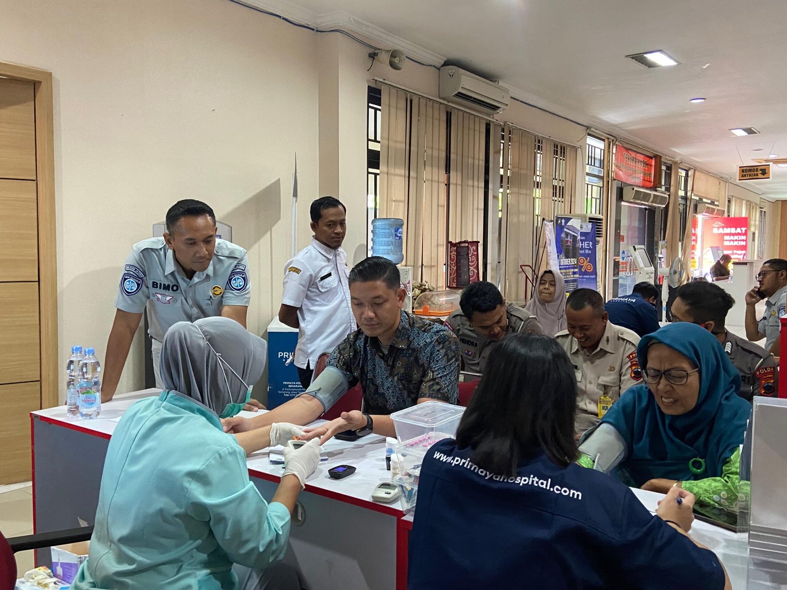 Jasa Raharja Cabang Semarang Laksanakan Pelayanan Kesehatan Gratis Melalui MUKL di Samsat Semarang I