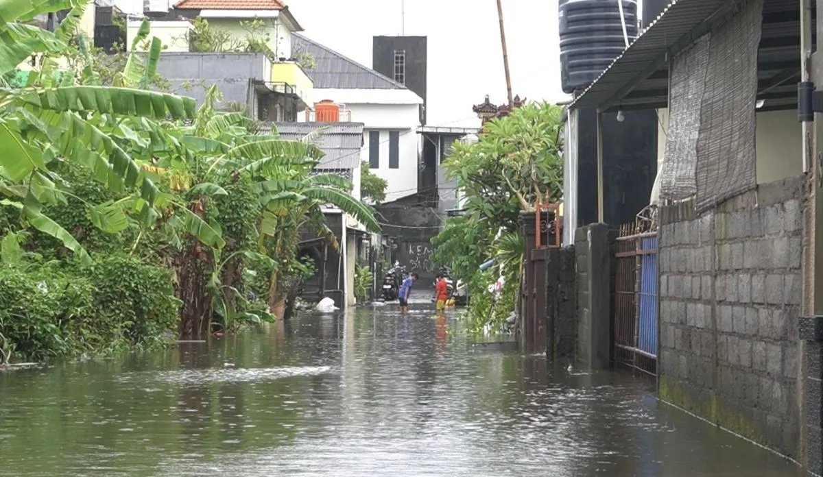 BPBD Bali: 76 Titik Bencana Terjang Bali Akibat Cuaca Ekstrem Sejak Kemarin