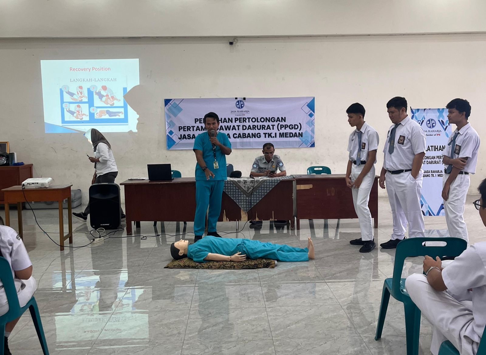 Jasa Raharja Medan Gelar Edukasi Pertolongan Pertama Gawat Darurat untuk Tingkatkan Kesadaran Keselamatan