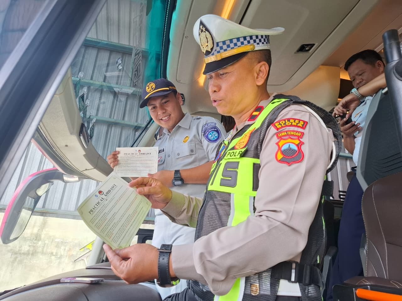 Jasa Raharja Blora Bersama Stakeholder Laksanakan Rampcheck Armada Bus Mudik Gratis 2026 di PO Mekar Sari