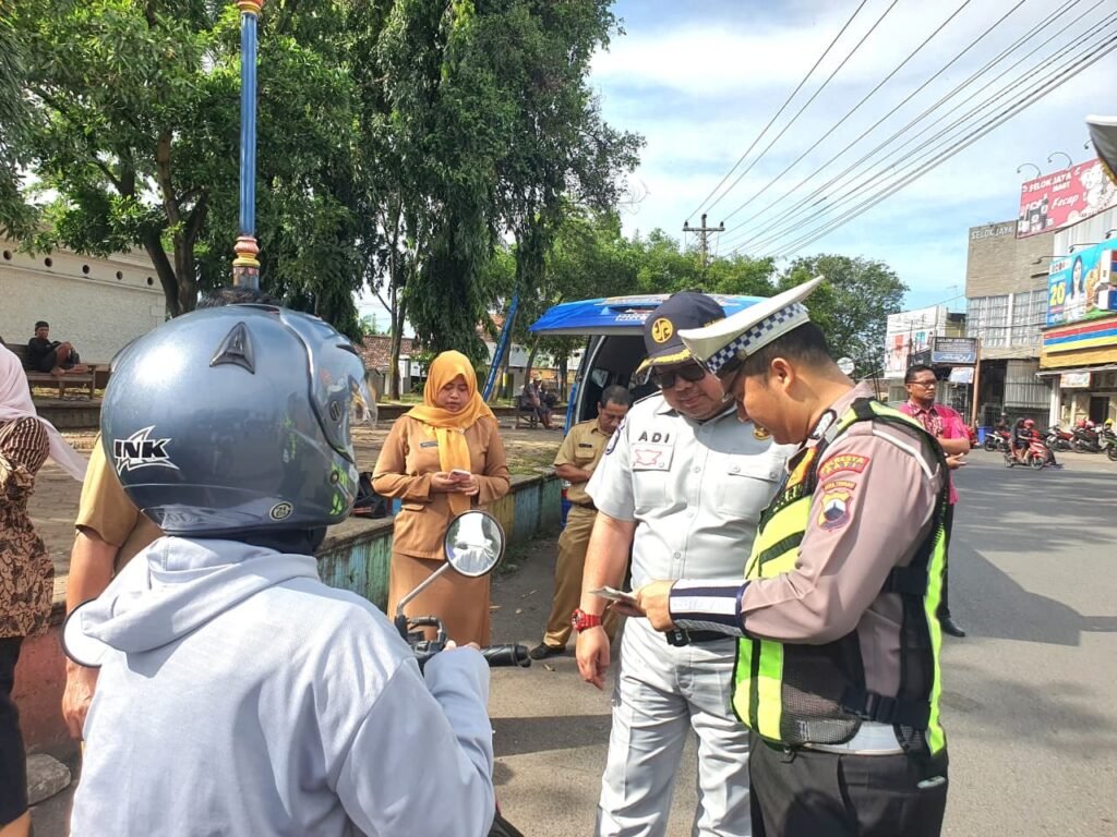 Tim Pembina Samsat Pati Gencarkan Kepatuhan Pajak, Dorong Kesadaran Pengendara di Juwana