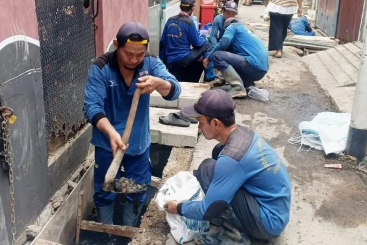 Sudin SDA Jakbar Rampungkan Perbaikan Saluran Air di RW 03 Tambora