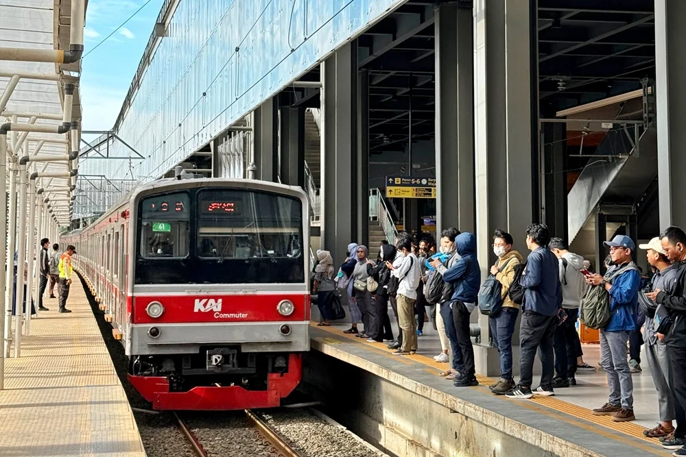 Update KRL 2026: KAI Commuter Jamin Harga Tiket Stabil dan Tingkatkan Fasilitas