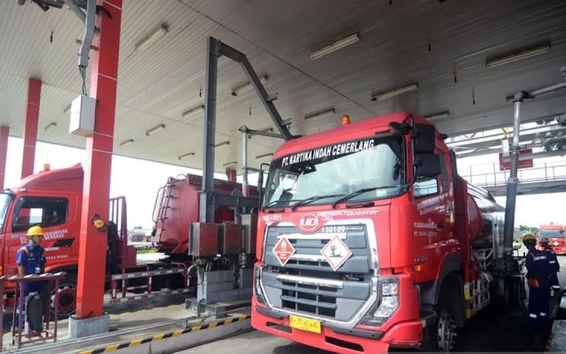 Masyarakat Tak Perlu Panik, DEN Sebut Pasokan BBM Pertamina Terkendali