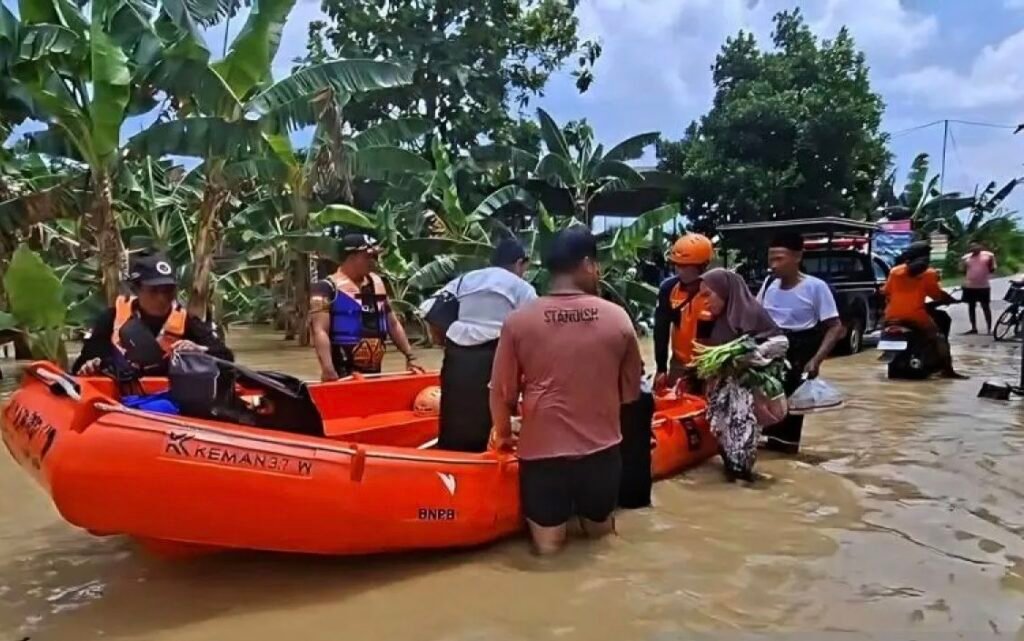 Update Banjir Demak: BNPB Laporkan 2.839 Warga Masih Bertahan di Pengungsian