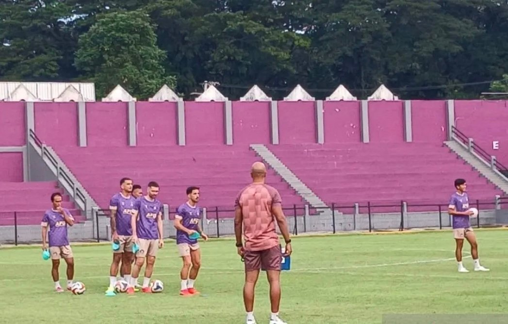 Persik Kediri Fokus Benahi Lini Pertahanan Jelang Lawan Persijap