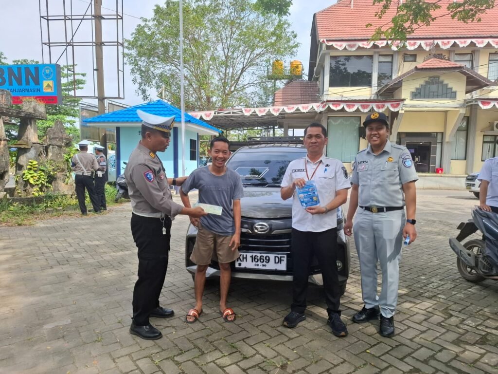 Tim Pembina Samsat Banjarmasin I Sasar Ruang Publik, Kesadaran Taat Pajak Kendaraan Ditingkatkan