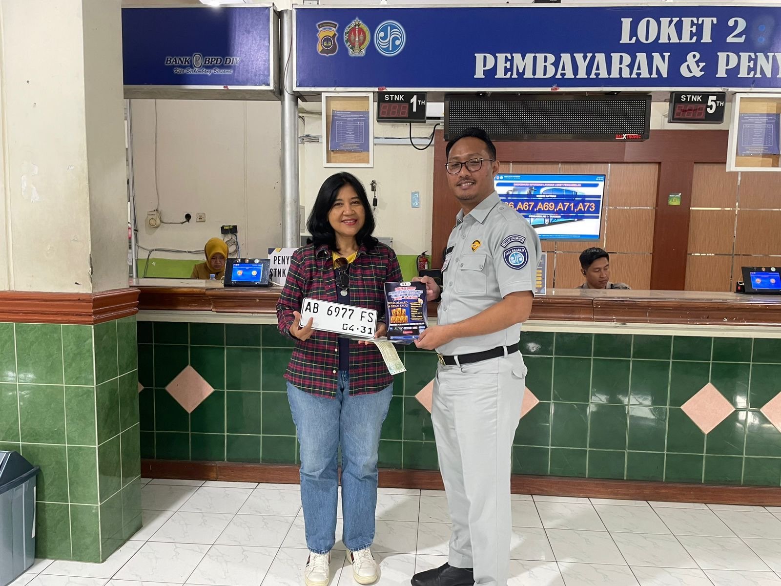 Apresiasi Wajib Pajak Taat, Samsat Kodya Hadirkan Program Reward Emas