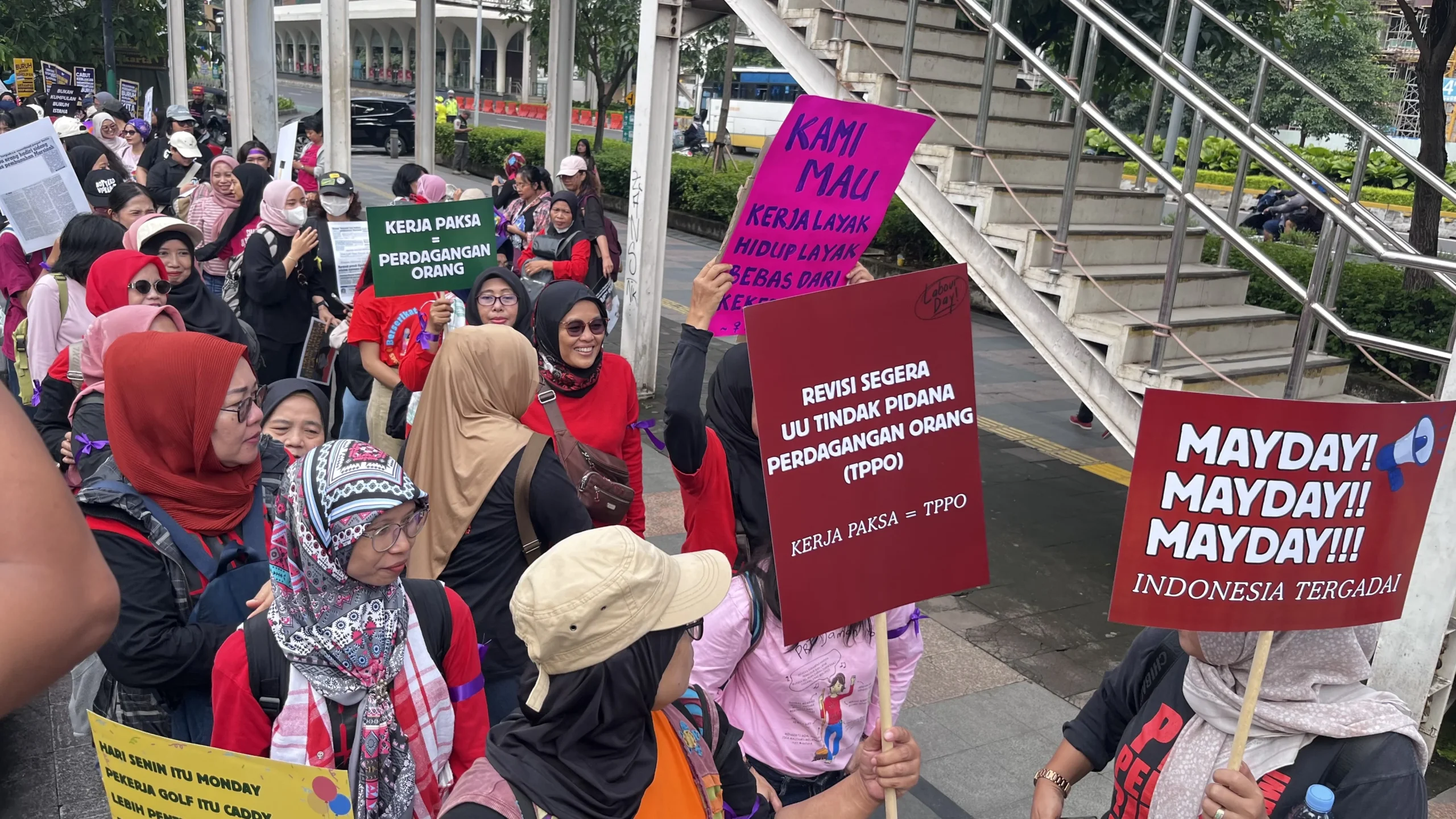 Aksi Damai Aliansi Perempuan Indonesia di Jakarta Warnai Peringatan Hari Buruh Internasional