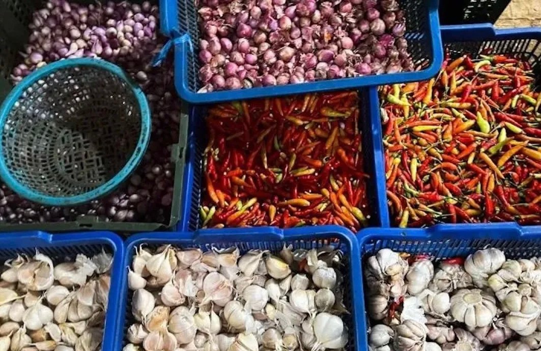 Update Harga Pangan PIHPS: Cabai Rawit Tembus Rp81.300, Telur Ayam Rp33.100 per Kg