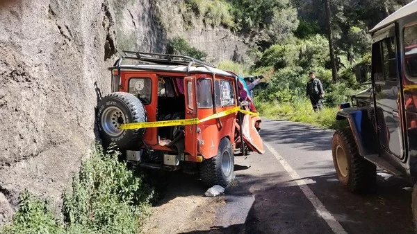 Penyebab Jeep Wisatawan Terguling di Bromo Menurut Kapolres