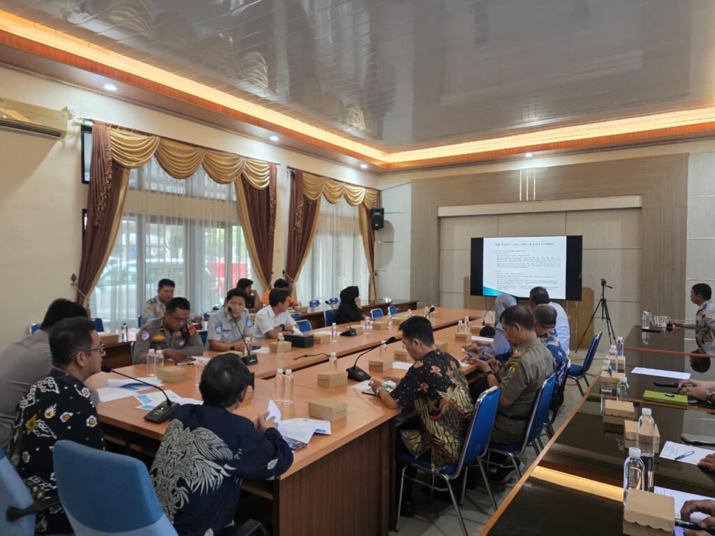 Upaya Peningkatan Keselamatan Lalu Lintas, PT Jasa Raharja (Persero) Cabang Cirebon Gelar Forum Komunikasi Lalu Lintas (FKLL) di Dinas Perhubungan Kota Cirebon