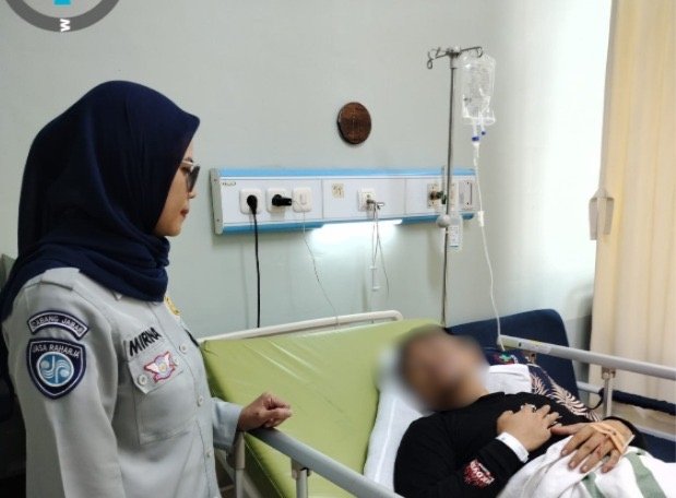 Jasa Raharja Samsat Dayeuhkolot Laksanakan Kunjungan Rutin kepada Korban Kecelakaan Lalu Lintas di Rumah Sakit Wilayah Kabupaten Bandung