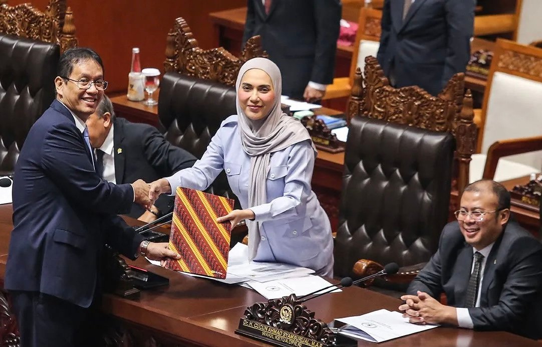 Rasio Utang Indonesia Aman, Purbaya Beri Penjelasan di Hadapan DPR RI