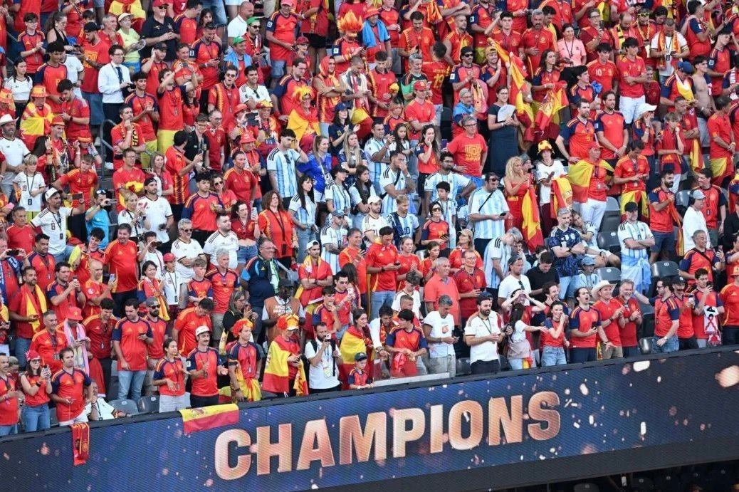 Spanyol Juara Piala Dunia 2026, Suporter Euforia dan Singgung Lionel Messi