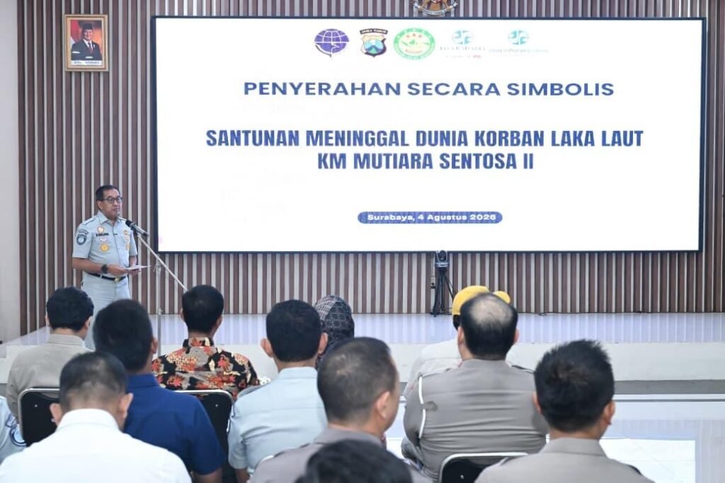 Jasa Raharja Serahkan Santunan kepada Ahli Waris Korban Kebakaran KM Mutiara Sentosa II