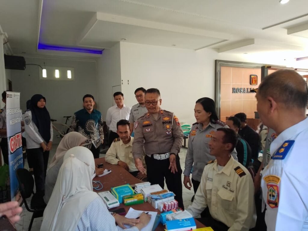 Jasa Raharja Pati Gelar Layanan Kesehatan Gratis MUKL bagi Pengemudi dan Kru Bus Rosalia Indah