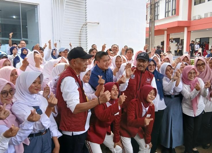 Mensos dan Seskab Resmikan Sekolah Rakyat PPI Tangerang untuk Perluas Akses Pendidikan