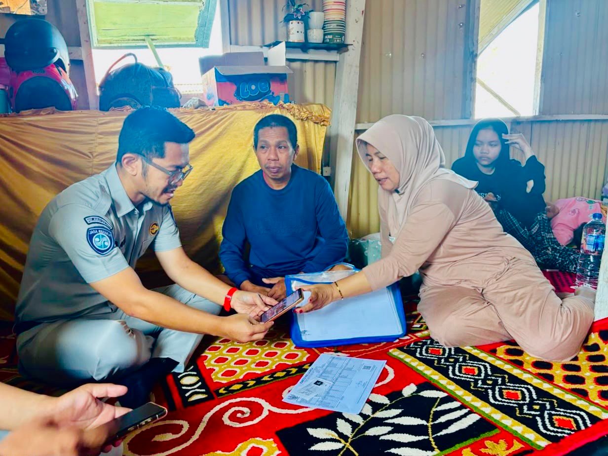 Pastikan Hak Santunan Korban KM Mutiara Sentosa II, Jasa Raharja Sulsel Kunjungi Rumah Duka di Tallo Makassar