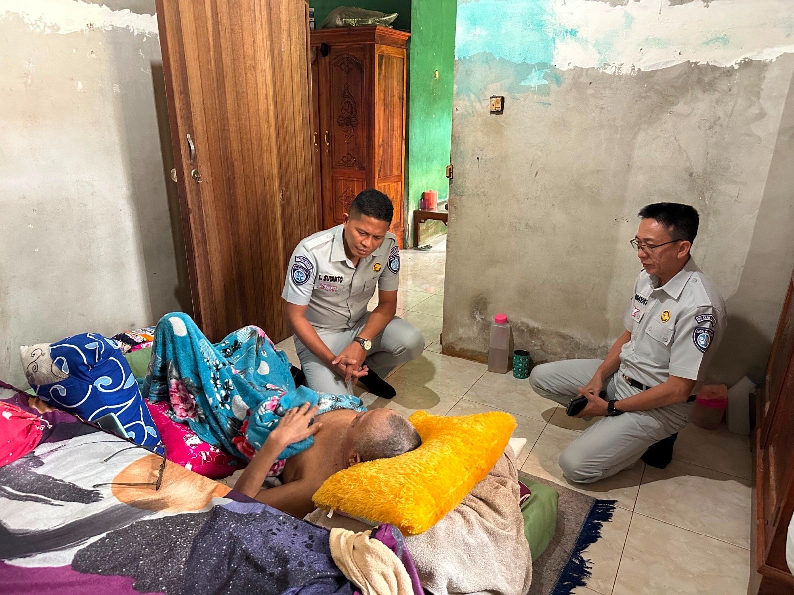 Saat Perjalanan Berubah Menjadi Ujian, Jasa Raharja Sintang Hadir Mendampingi Korban Kecelakaan