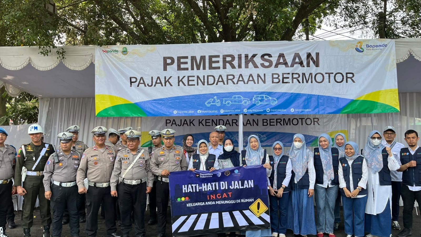 Jasa Raharja Bandung Hadirkan Layanan Kesehatan Gratis dan Kampanye Keselamatan Berlalu Lintas di Operasi Gabungan PKB dan SW Samsat Kawaluyaan