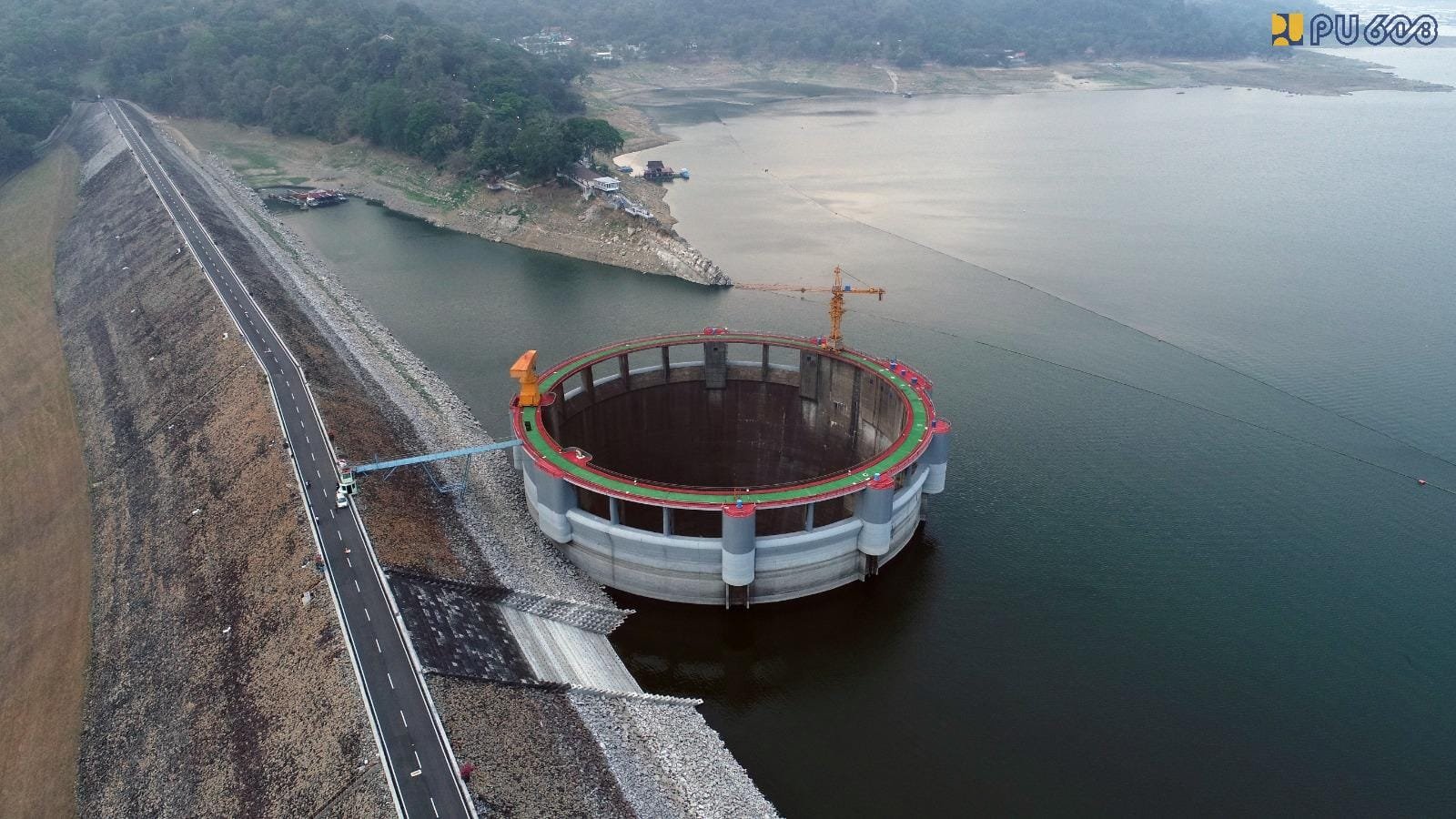 KemenPU Lakukan Modifikasi Cuaca untuk Perkuat Cadangan Air Waduk Citarum