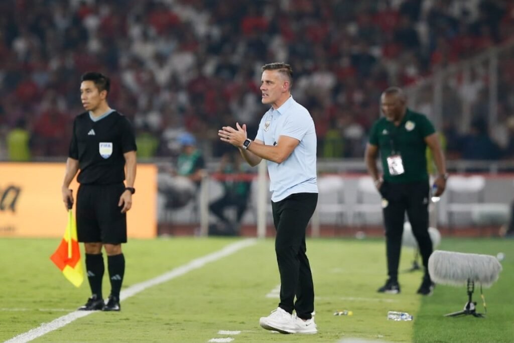 Herdman Minta Dukungan Penuh Suporter Usai Laga Imbang Kontra Malaysia