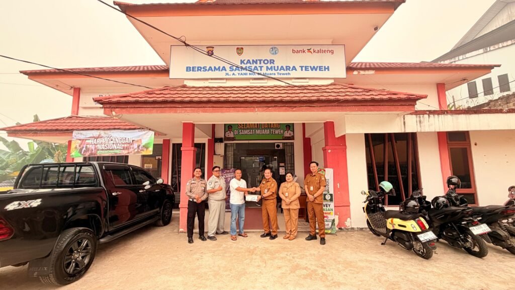 Tim Pembina Samsat Muara Teweh Apresiasi Wajib Pajak Patuh, Dorong Kepatuhan Masyarakat