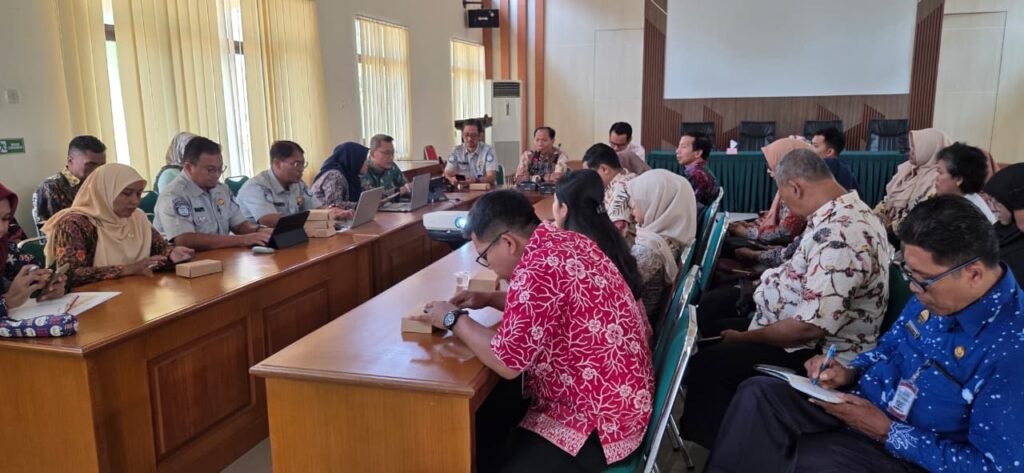 Tim Pembina Samsat Slawi Evaluasi Program Sengkuyung Mobile, Perkuat Penanganan Tunggakan PKB
