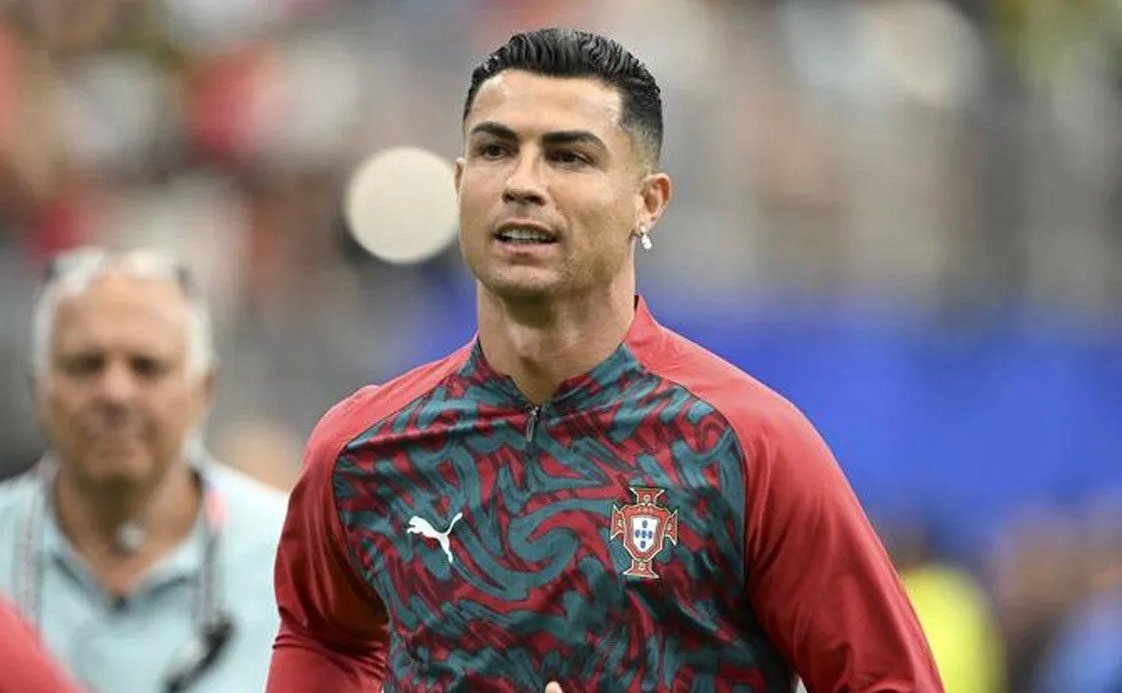 Cristiano Ronaldo Tinggalkan Portugal Jelang Pertandingan Melawan Denmark