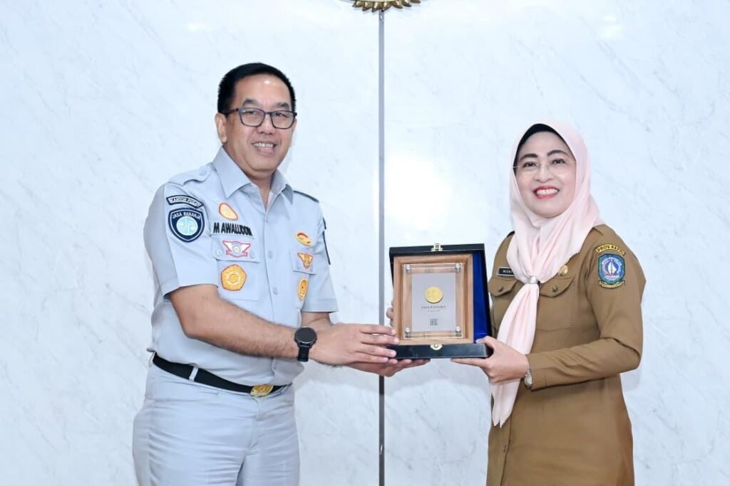Perkuat Kepatuhan Pajak di Provinsi Kepri, Tim Pembina Samsat Nasional Dorong Pelayanan yang Lebih Mudah dan Adaptif