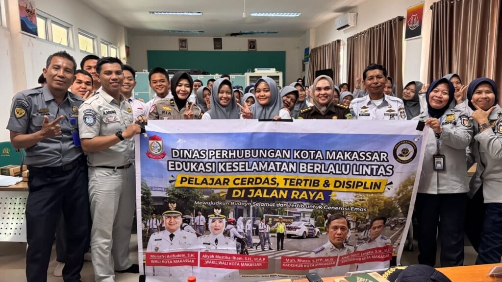 Tekan Angka Laka Generasi Muda, Jasa Raharja Sulsel Edukasi Pelajar MAN 1 Makassar